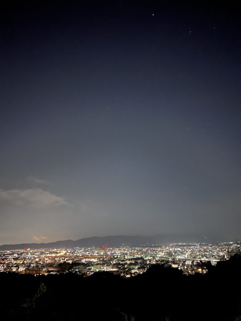 伏見稲荷大社から見える京都の夜景